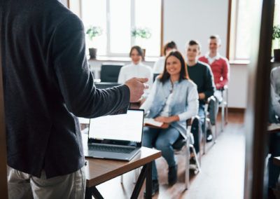 Ayudas para la formación de doctores en empresas “Doctorados Industriales”